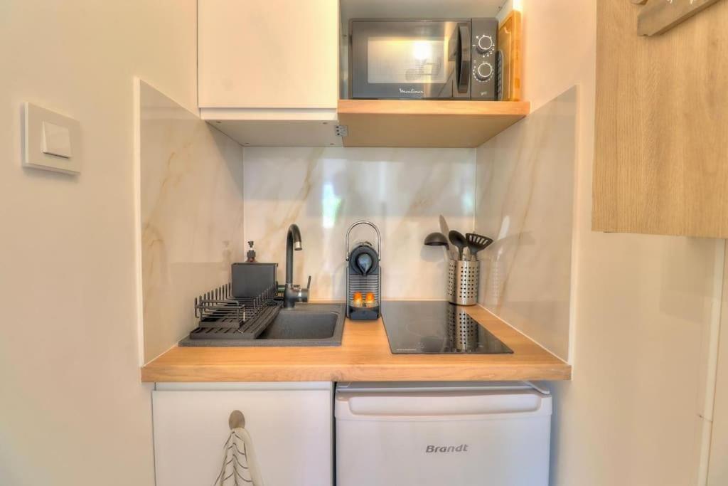 Charmant Studio Renove A Antibes, Plage A 10 Min A Pied 外观 照片